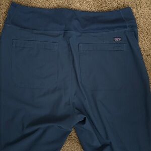 Patagonia joggers - women’s size medium
